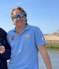 Встретьте Мужчинa : Alexandre, 51 лет до Франция  Bayonne